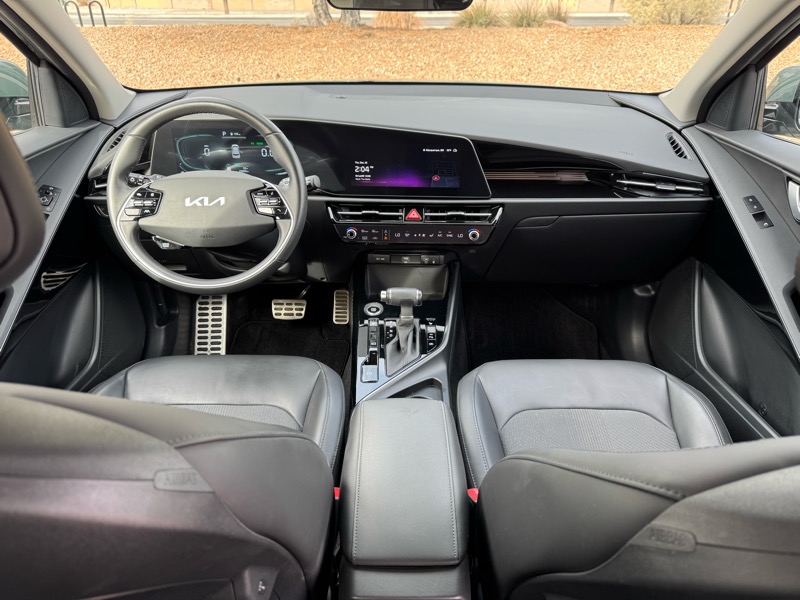 Kia Niro EX Touring FWD 2023