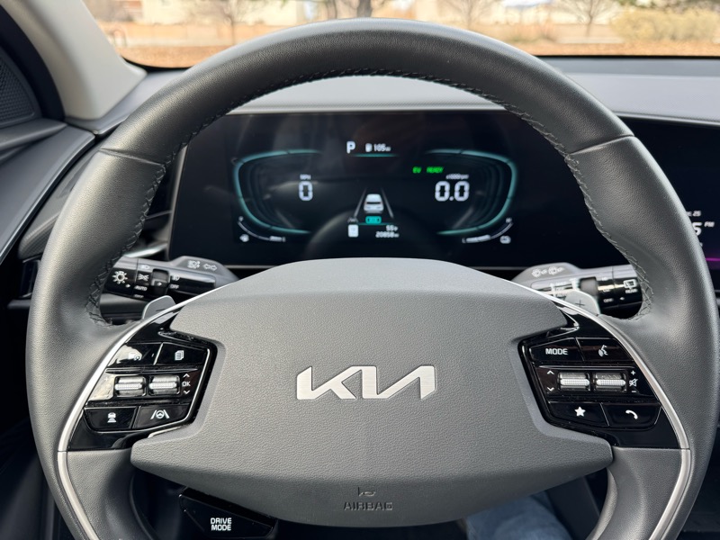 Kia Niro EX Touring FWD 2023