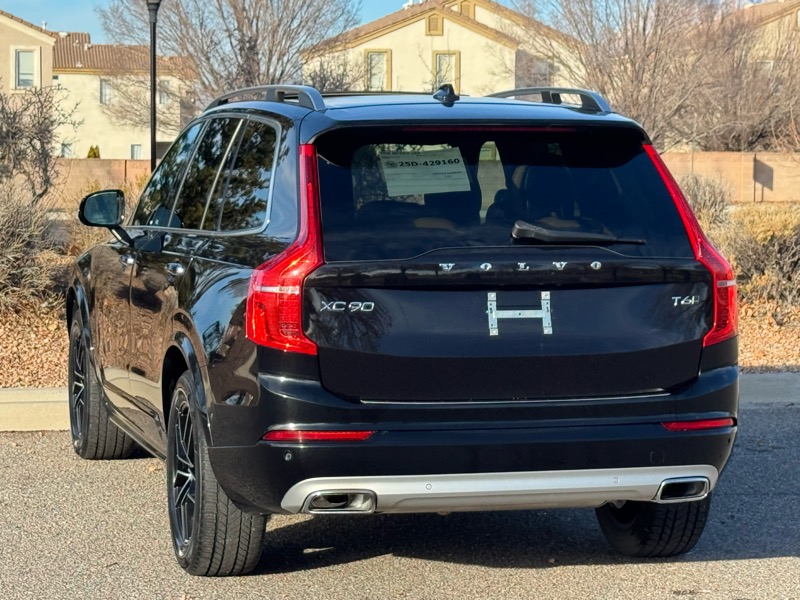 Volvo XC90 T6 AWD 7-Passenger Momentum 2018