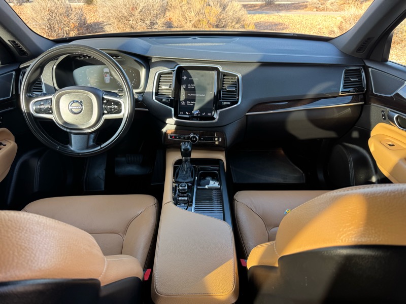 Volvo XC90 T6 AWD 7-Passenger Momentum 2018