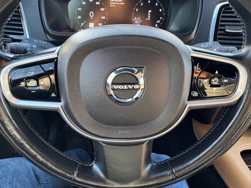 Volvo XC90 T6 AWD 7-Passenger Momentum 2018