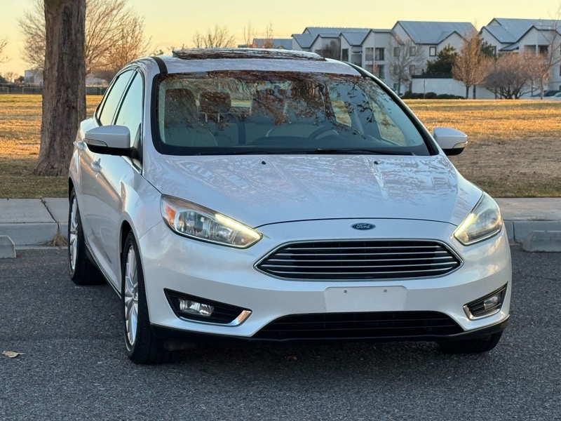 Ford Focus Titanium Sedan 2017
