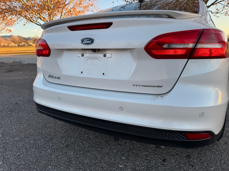 Ford Focus Titanium Sedan 2017