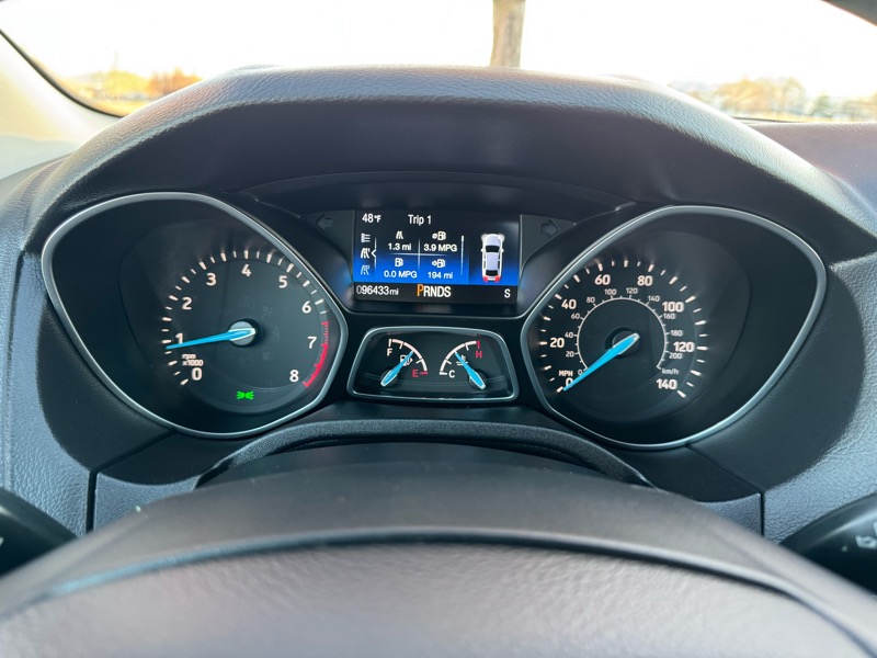 Ford Focus Titanium Sedan 2017