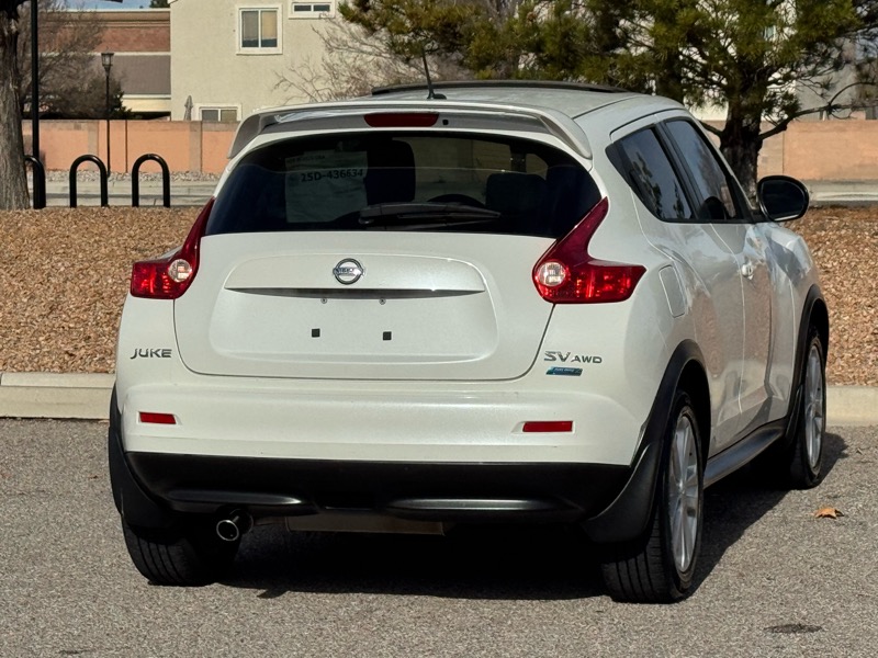 Nissan Juke 5dr Wgn CVT SV AWD 2014