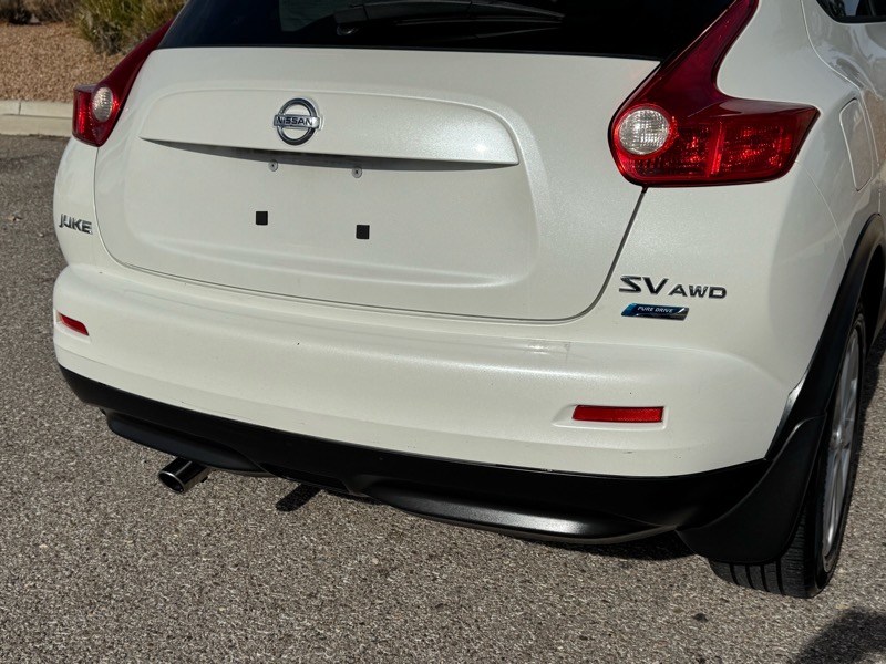 Nissan Juke 5dr Wgn CVT SV AWD 2014