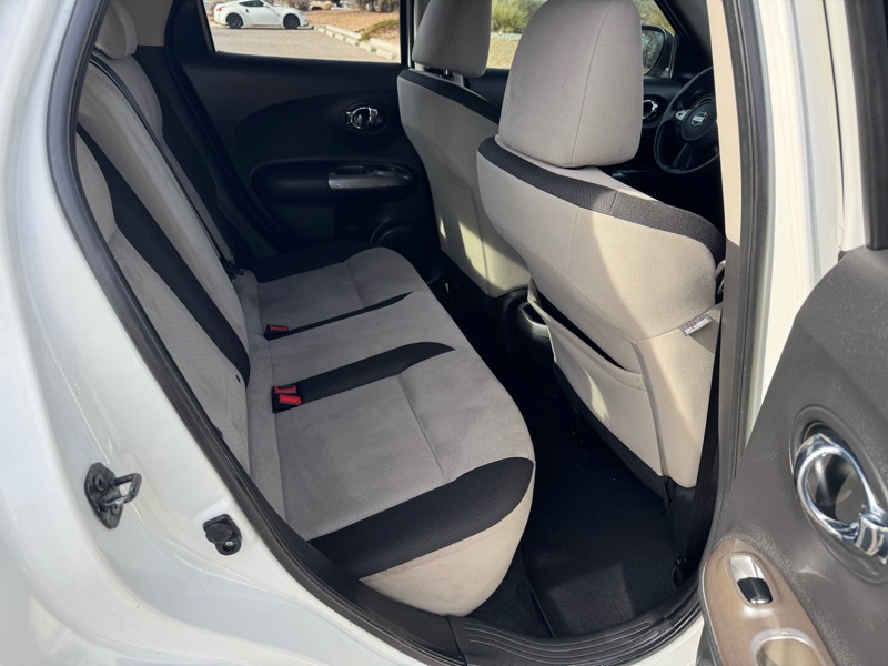 Nissan Juke 5dr Wgn CVT SV AWD 2014