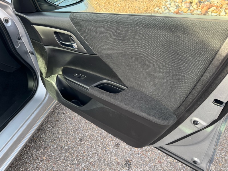 Honda Accord Sdn 4dr I4 Man LX 2013