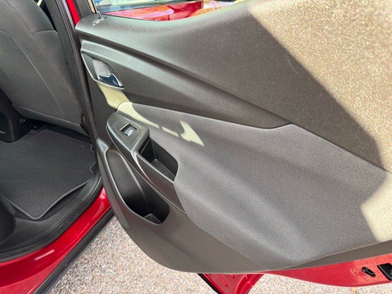 Chevrolet Bolt EUV FWD 4dr LT 2022