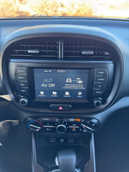 Kia Soul LX IVT 2020