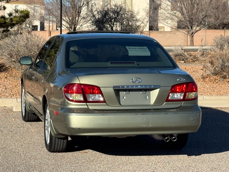 Infiniti I35 4dr Sdn Luxury 2002