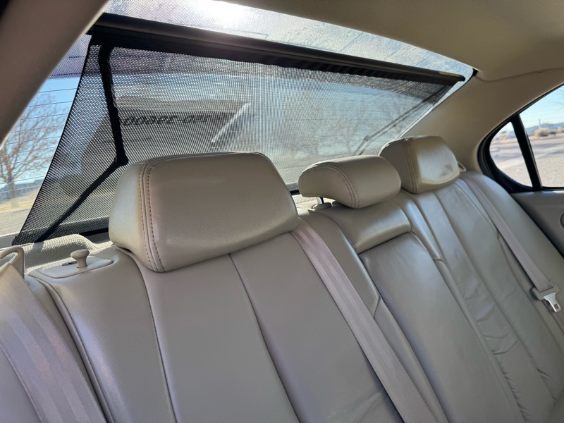 Infiniti I35 4dr Sdn Luxury 2002