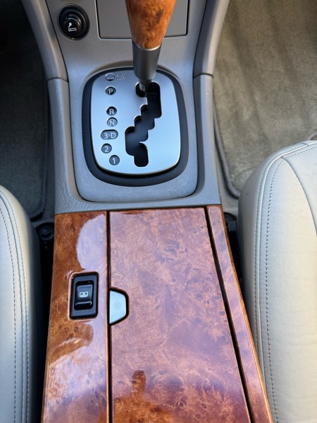 Infiniti I35 4dr Sdn Luxury 2002