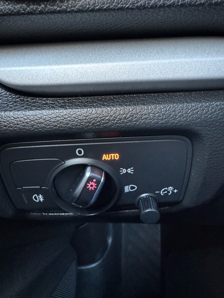 Audi A3 e-tron 4dr HB Premium 2016