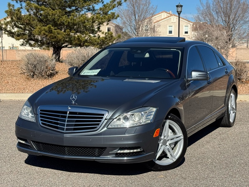 Mercedes-Benz S-Class 4dr Sdn S 550 4MATIC 2011