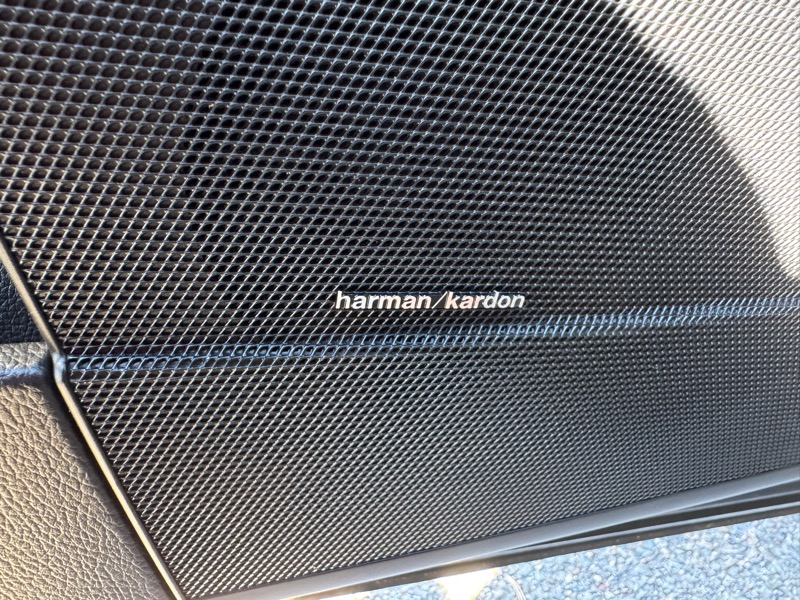 Mercedes-Benz S-Class 4dr Sdn S 550 4MATIC 2011