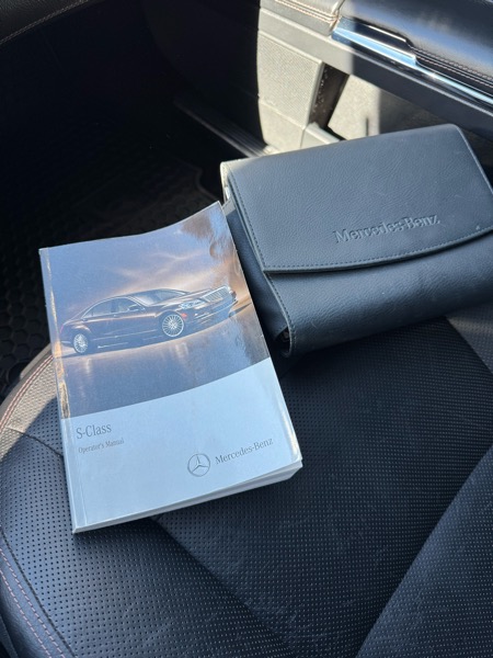 Mercedes-Benz S-Class 4dr Sdn S 550 4MATIC 2011