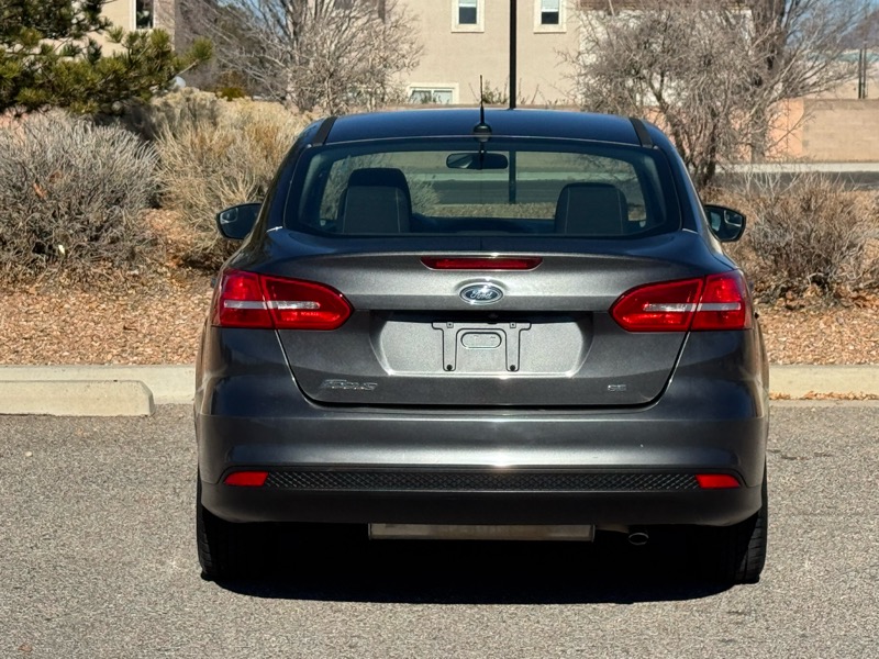 Ford Focus SE Sedan 2018