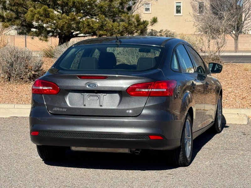 Ford Focus SE Sedan 2018