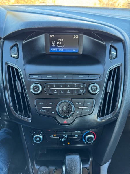 Ford Focus SE Sedan 2018