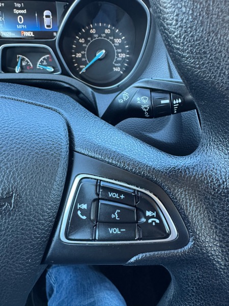 Ford Focus SE Sedan 2018