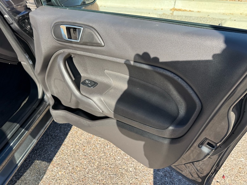 Ford Fiesta 5dr HB SE 2016