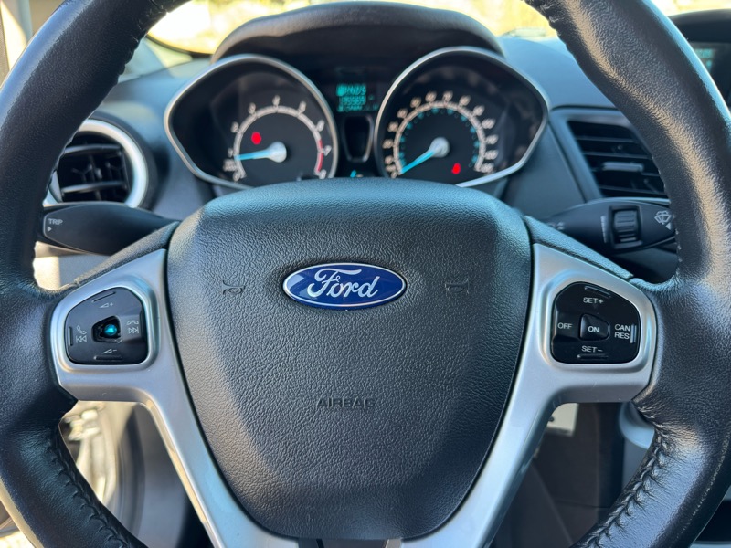 Ford Fiesta 5dr HB SE 2016