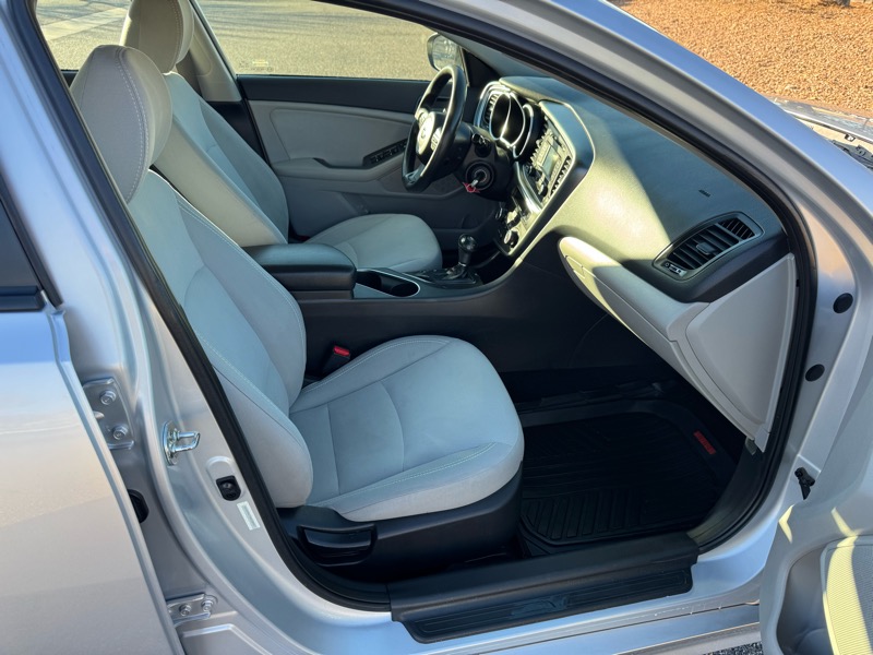 Kia Optima 4dr Sdn LX 2014