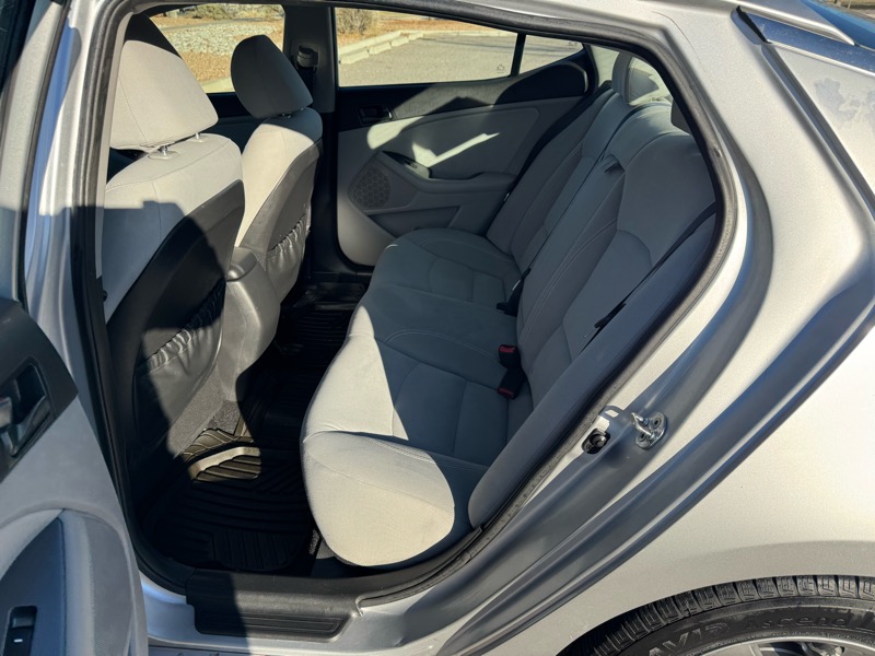 Kia Optima 4dr Sdn LX 2014