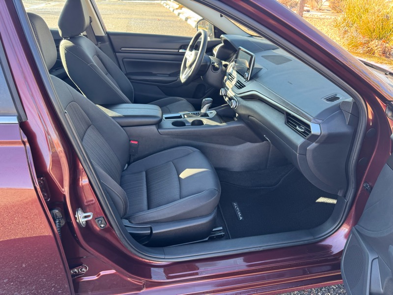 Nissan Altima SV FWD 2025