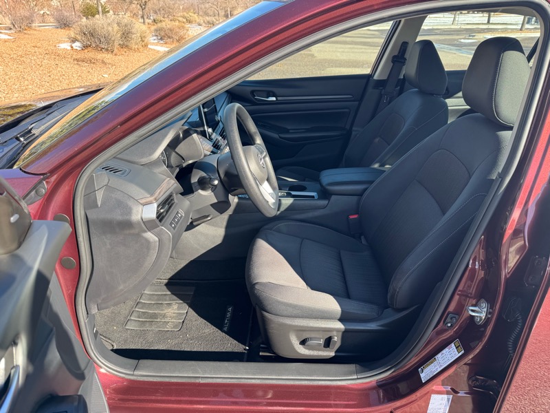 Nissan Altima SV FWD 2025