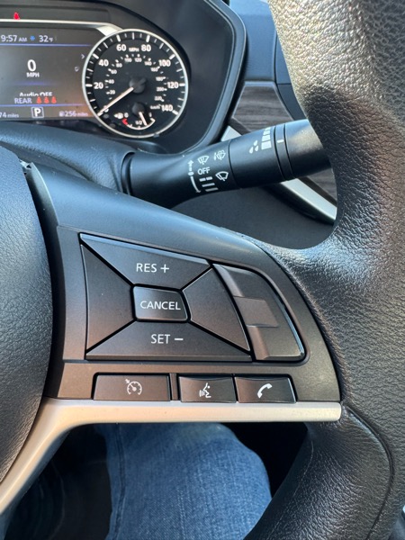 Nissan Altima SV FWD 2025