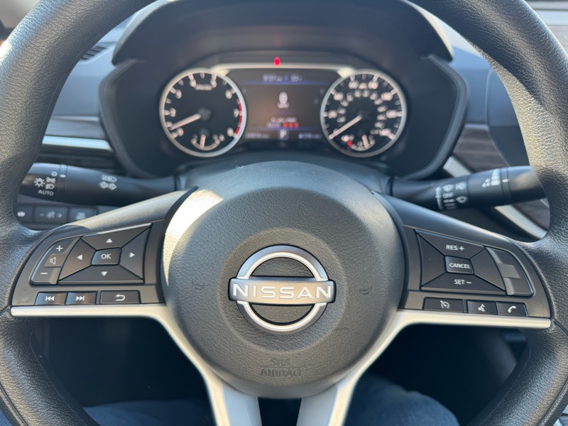 Nissan Altima SV FWD 2025