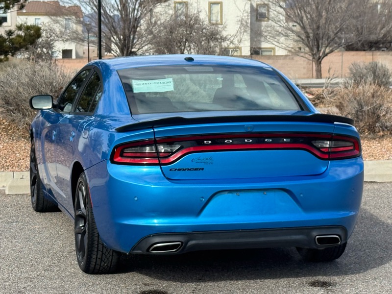 Dodge Charger SXT RWD 2019