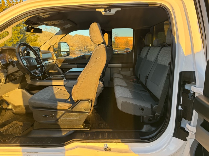 Ford F-150 4WD SuperCrew 157" XLT 2021