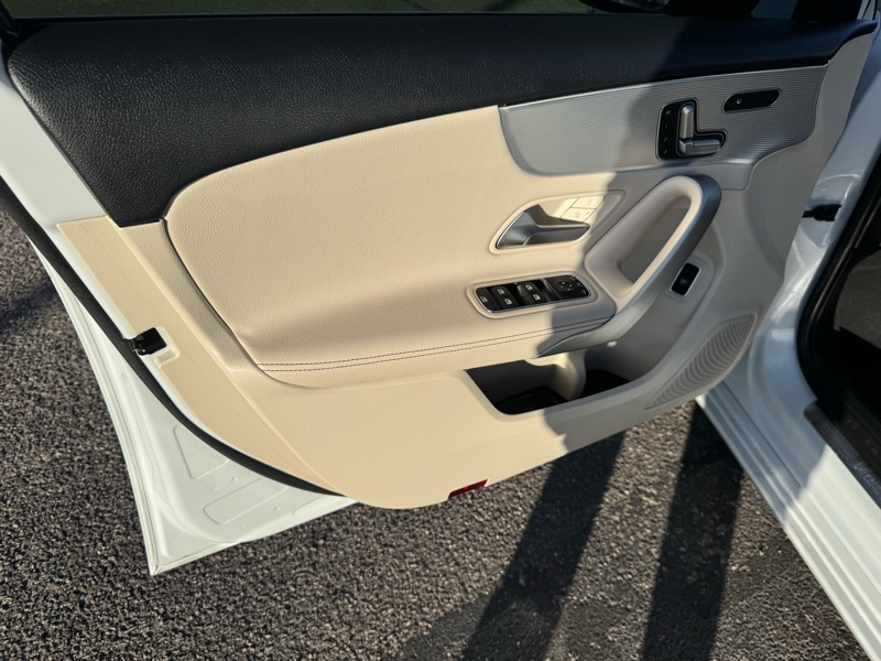 Mercedes-Benz A-Class A 220 4MATIC Sedan 2020