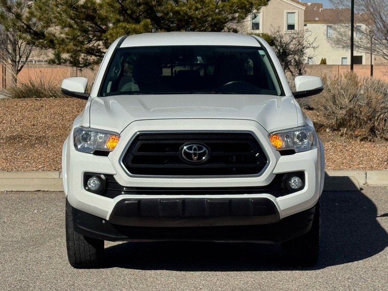 Toyota Tacoma 4WD SR5 Double Cab 5' Bed V6 AT (Natl) 2023