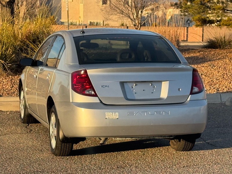 Saturn ION 4dr Sdn Auto ION 2 2007