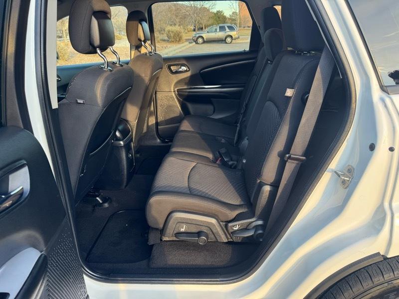 Dodge Journey FWD 4dr SXT 2015