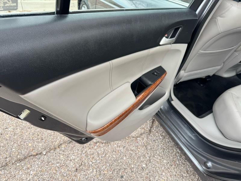 Honda Accord Sdn 4dr I4 Auto EX-L 2011