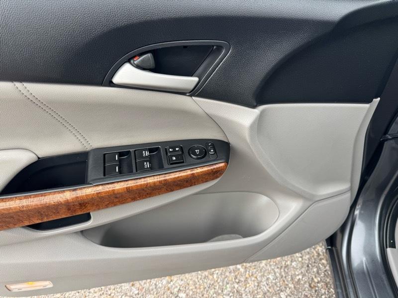 Honda Accord Sdn 4dr I4 Auto EX-L 2011