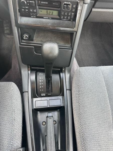 Volvo 900 4dr Sedan 1995