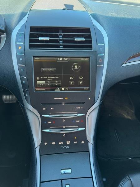Lincoln MKZ 4dr Sdn Hybrid FWD 2016