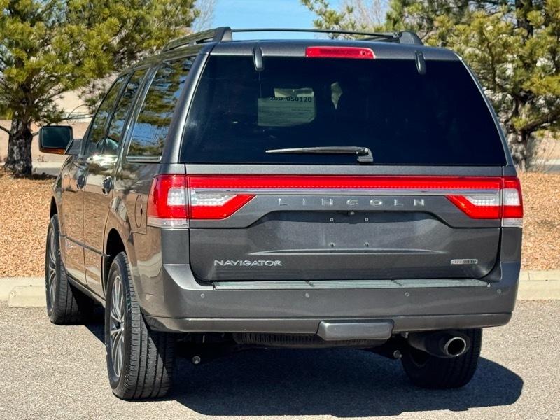 Lincoln Navigator 2WD 4dr 2015