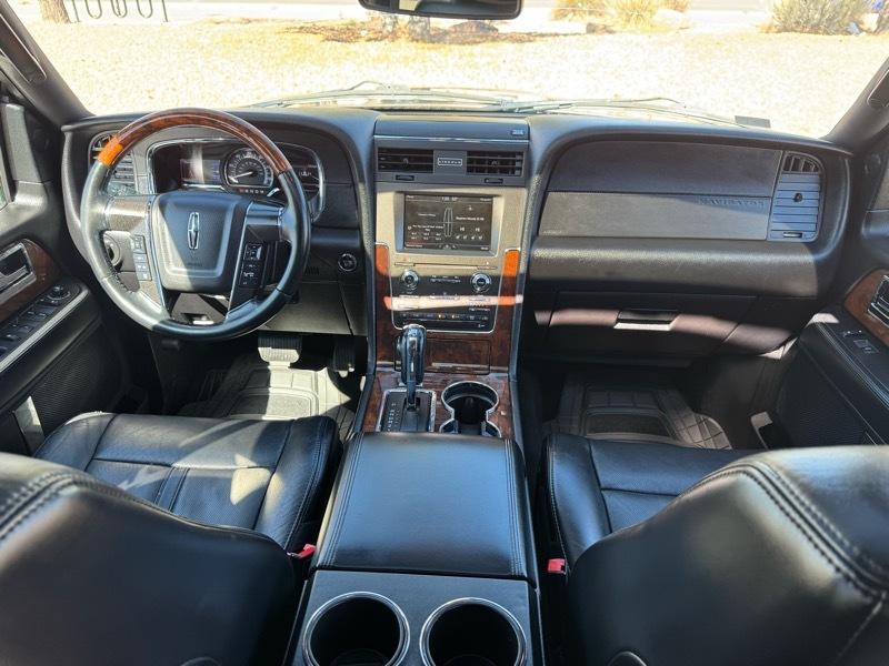 Lincoln Navigator 2WD 4dr 2015