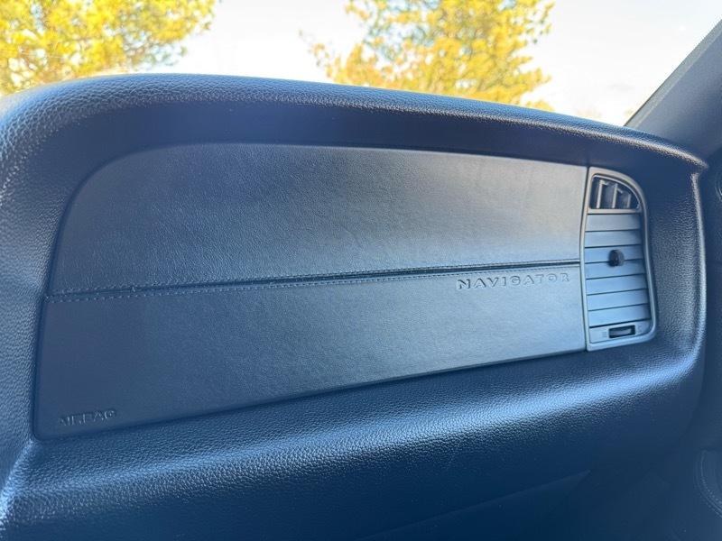 Lincoln Navigator 2WD 4dr 2015