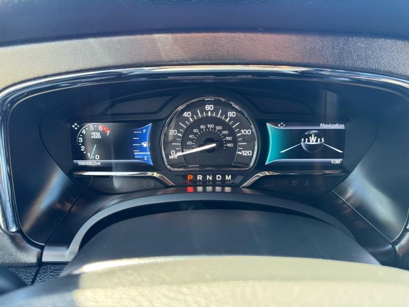 Lincoln Navigator 2WD 4dr 2015