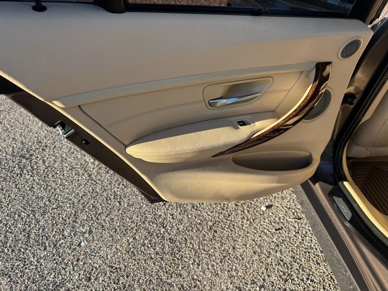 BMW 3 Series 4dr Sports Wgn 328i xDrive AWD 2014