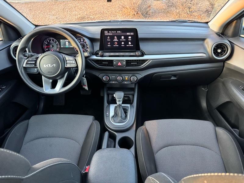 Kia Forte LXS IVT 2024