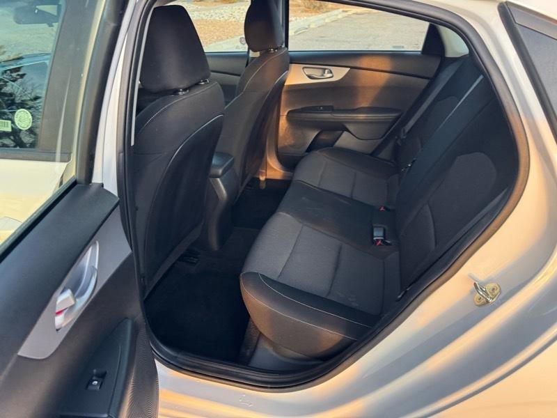 Kia Forte LXS IVT 2024